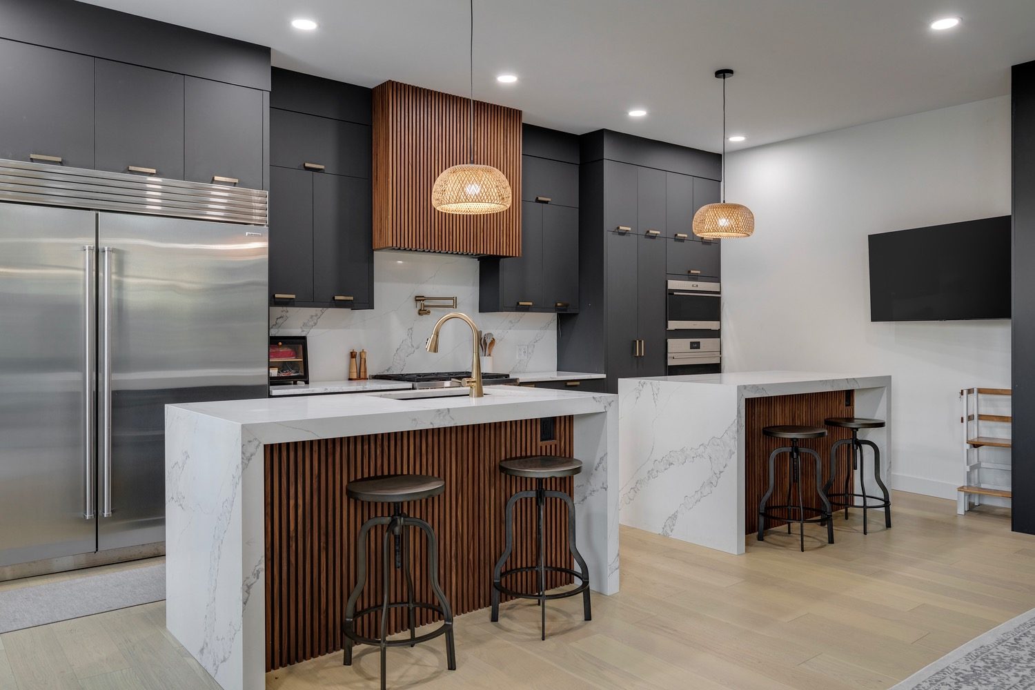 Chef's Kitchen · Detail
