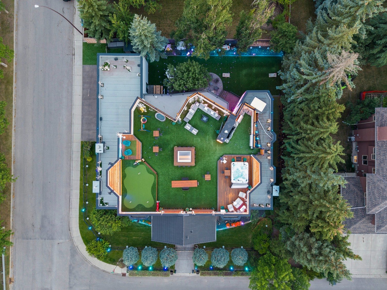 The Rooftop · Overhead